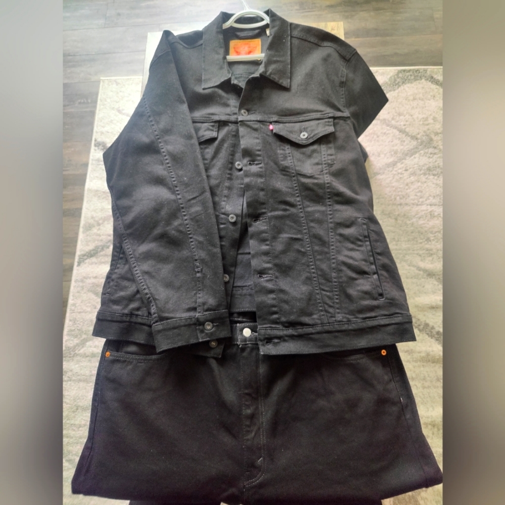 Levi's black Jean Jacket set